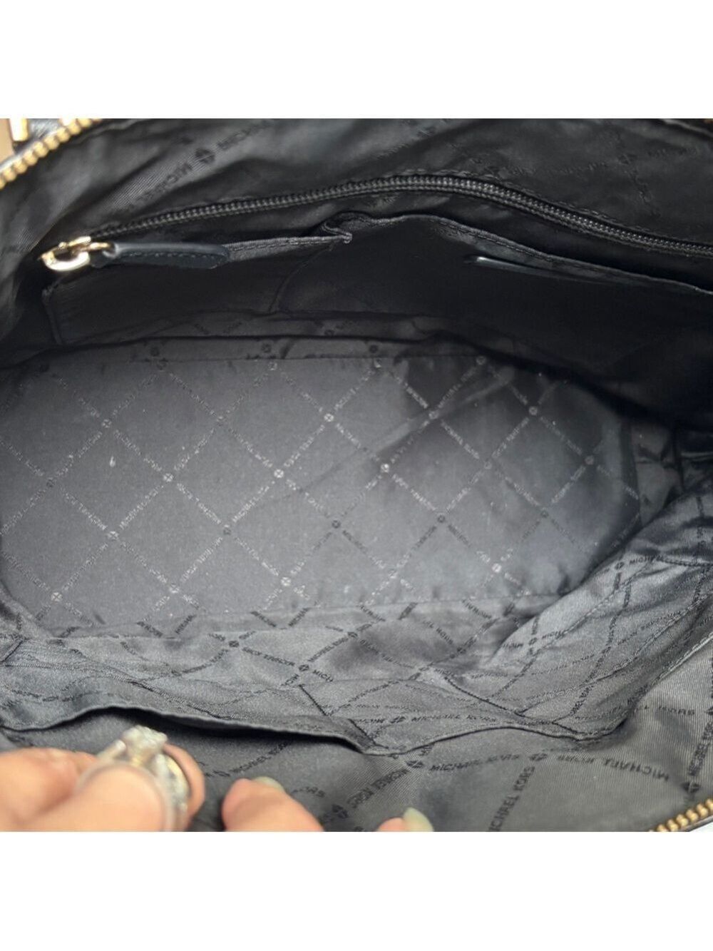 Michael Kors Ciara Saffiano Leather Bag - Picture 11 of 13